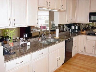 Chicago Mirrored Backsplashes Chicago Mirrored Back Splash Chicago Mirrored Backsplashes ... - Chicago Mirrored Backsplashes Chicago Mirrored Back Splash